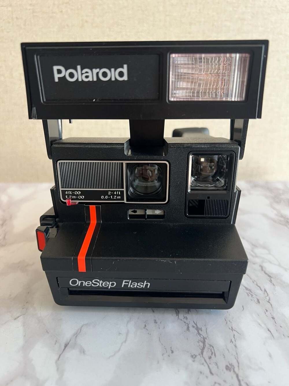 Polaroid 600 OneStep Flash Instant Film Camera